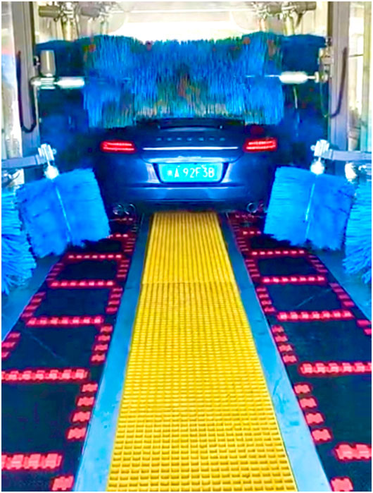 Tunel de autolavado con doble banda transportadora